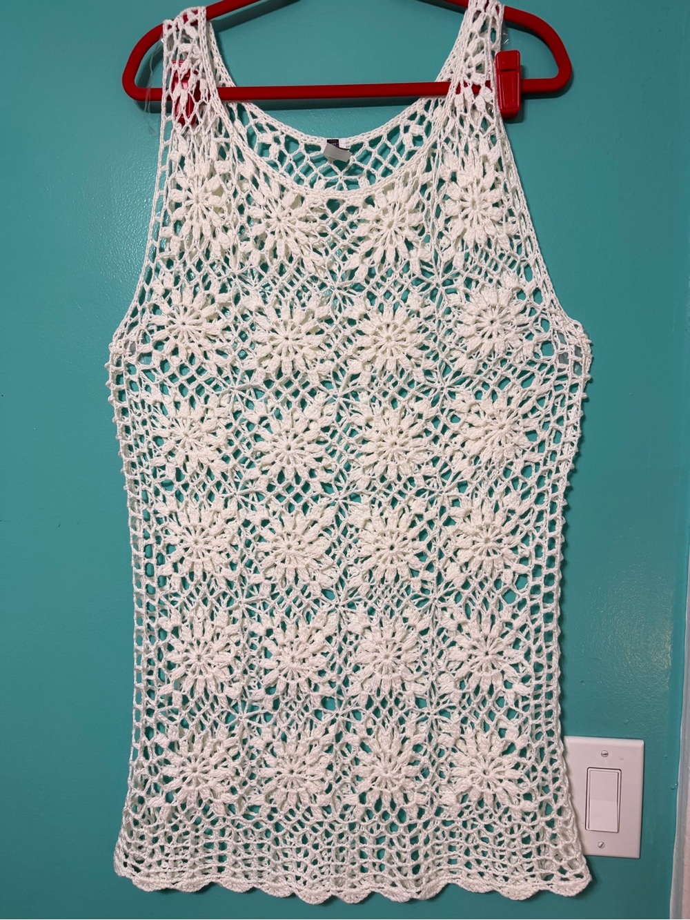 1x White Crochet Floral Tank, NWOT, $20
